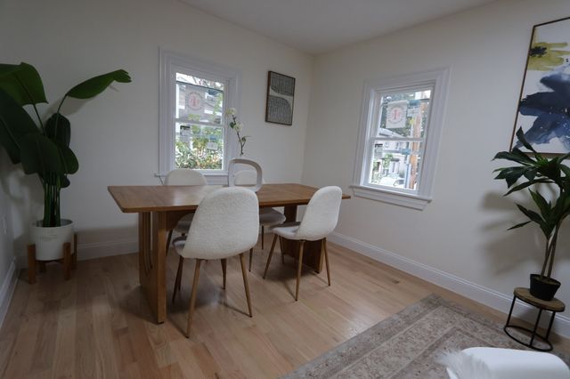 8 Curve St, Newton, MA 02465