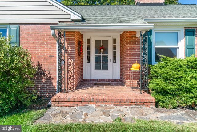 3902 VIEW TOP RD, Ellicott City, MD 21042