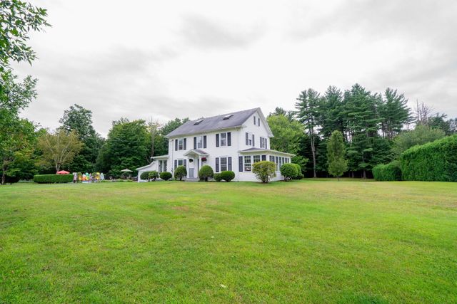 32 East Street, Southampton, MA 01073