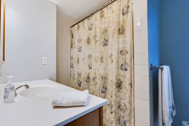 32 East Street, Southampton, MA 01073