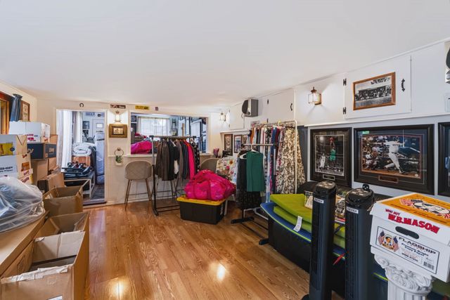 32 East Street, Southampton, MA 01073