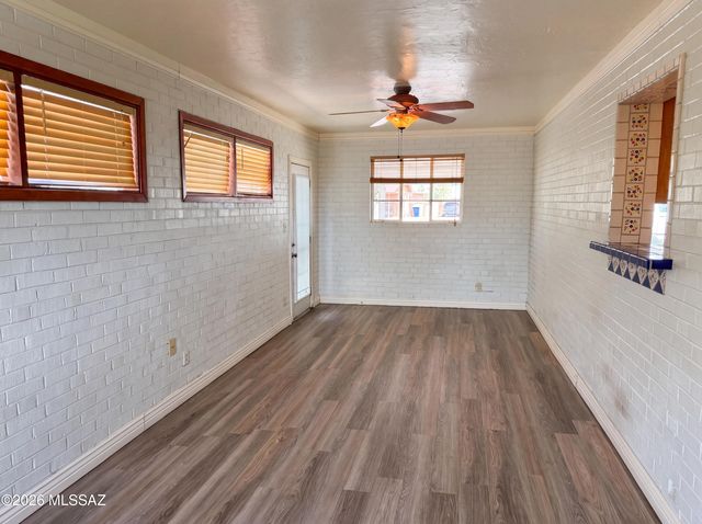 6611 E Julia Street, Tucson, AZ 85710