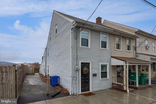 238 S 2ND ST, Columbia, PA 17512