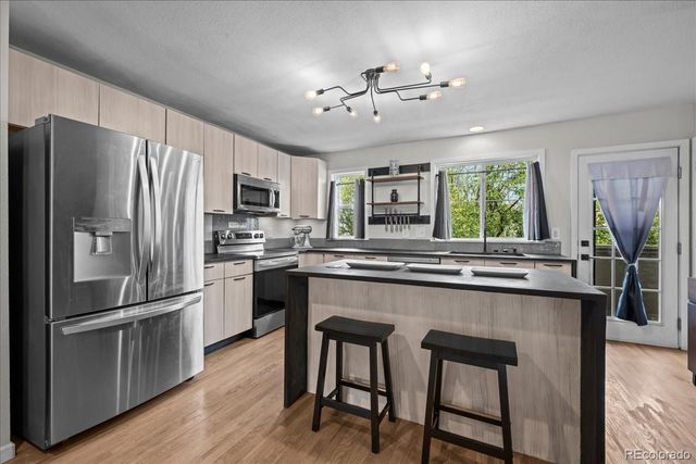 9477 Longs Peak Drive, Commerce City, CO 80640