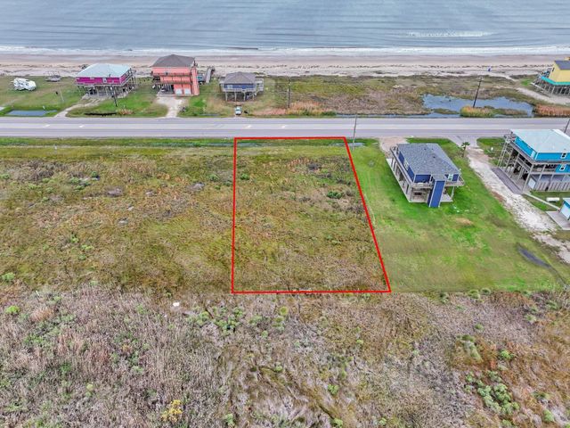 2409 Highway 87, Gilchrist, TX 77617