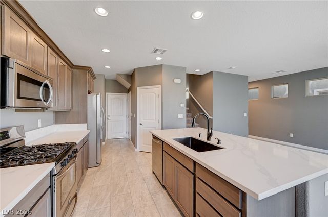 9214 Blue Agate Street, Las Vegas, NV 89178