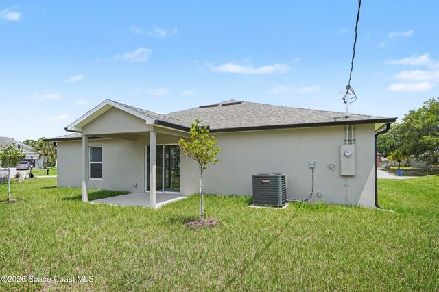 436 Wimpole Lane SW, Palm Bay, FL 32908