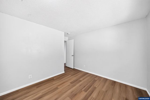1380 Westwood Dr, Stayton, OR 97383