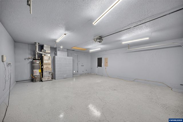 1380 Westwood Dr, Stayton, OR 97383