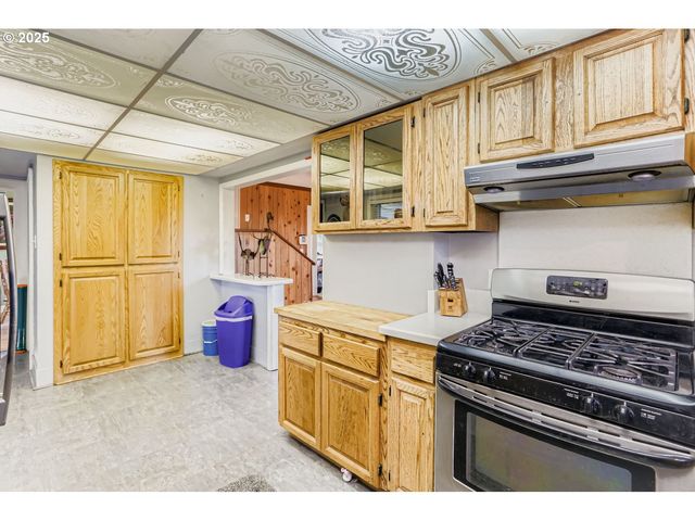 9310 Se LINWOOD Ave, Milwaukie, OR 97222