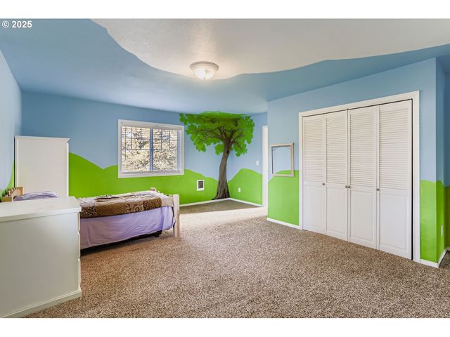 9310 Se LINWOOD Ave, Milwaukie, OR 97222