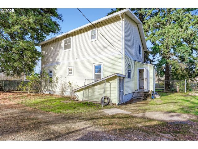 9310 Se LINWOOD Ave, Milwaukie, OR 97222