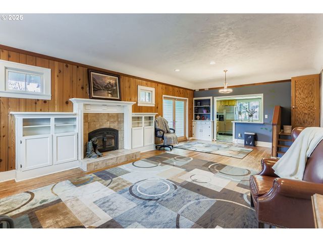 9310 Se LINWOOD Ave, Milwaukie, OR 97222