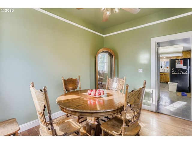 9310 Se LINWOOD Ave, Milwaukie, OR 97222