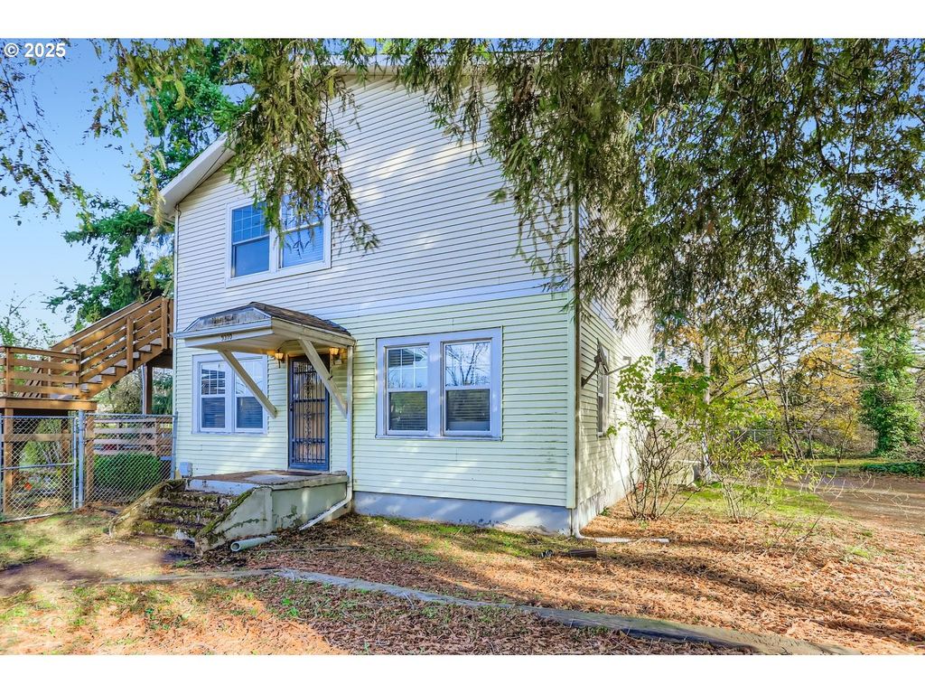9310 Se LINWOOD Ave, Milwaukie, OR 97222