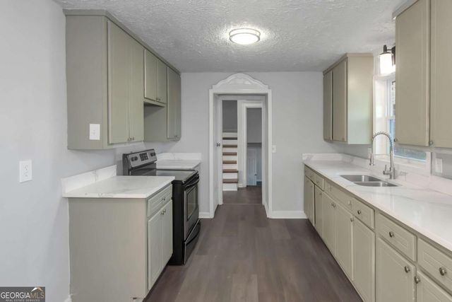 1829 Joy Lake Road, Morrow, GA 30260