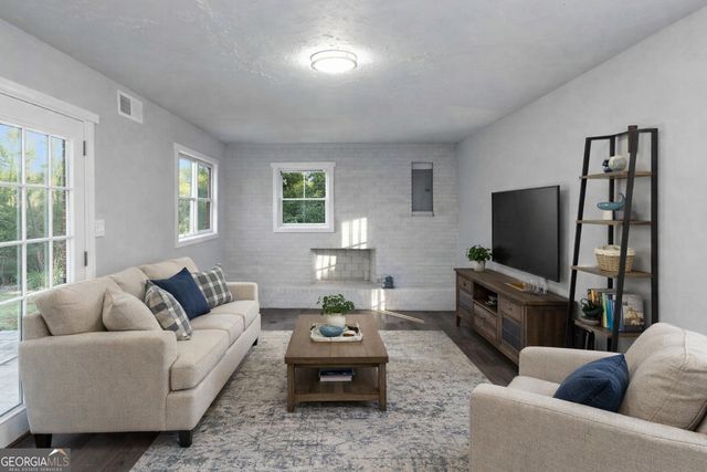 1829 Joy Lake Road, Morrow, GA 30260