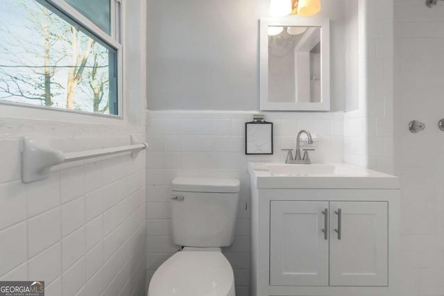 1829 Joy Lake Road, Morrow, GA 30260