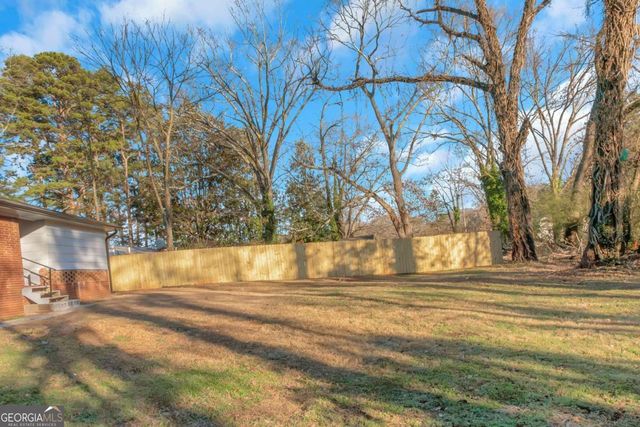 1829 Joy Lake Road, Morrow, GA 30260