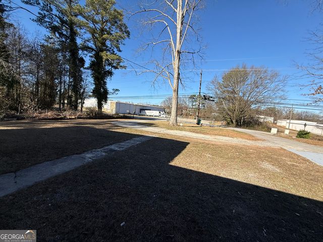 1829 Joy Lake Road, Morrow, GA 30260