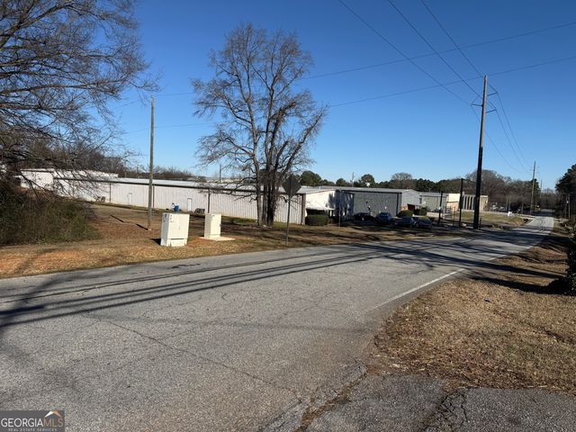 1829 Joy Lake Road, Morrow, GA 30260