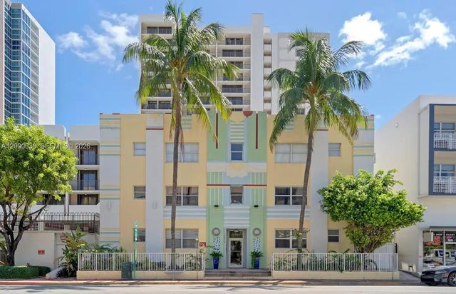 2615 Collins Ave 37, Miami Beach, FL 33140