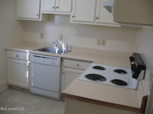 910 Morningside Street, A, Jackson, MS 39202