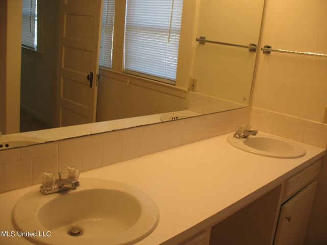 910 Morningside Street, A, Jackson, MS 39202