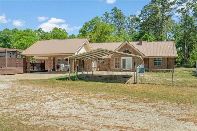 1153 Jake Lucas Road NE, Ludowici, GA 31316