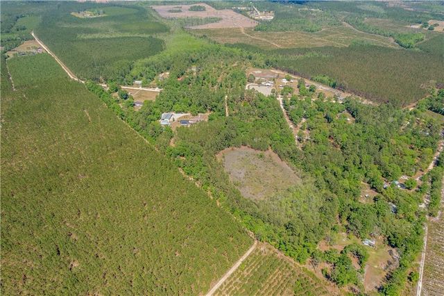 1153 Jake Lucas Road NE, Ludowici, GA 31316