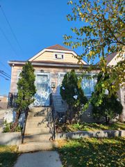 3944 W Argyle Street, Chicago, IL 60625