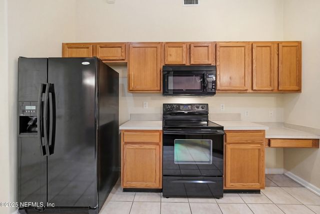 1014 BASS HARBOR Drive, Jacksonville, FL 32225