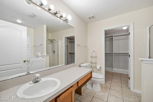 1014 BASS HARBOR Drive, Jacksonville, FL 32225