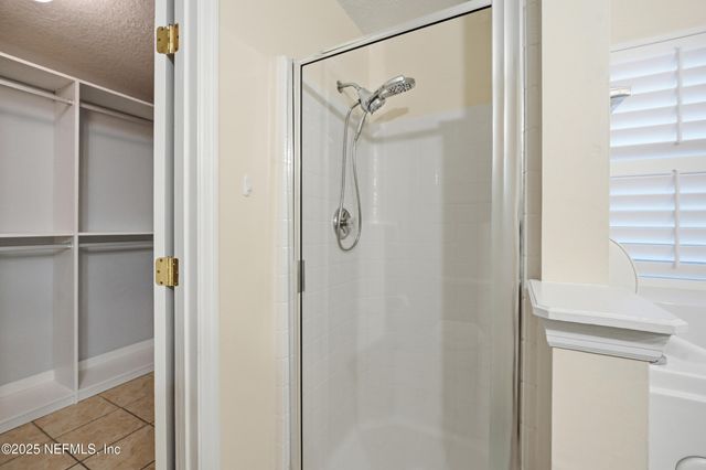 1014 BASS HARBOR Drive, Jacksonville, FL 32225