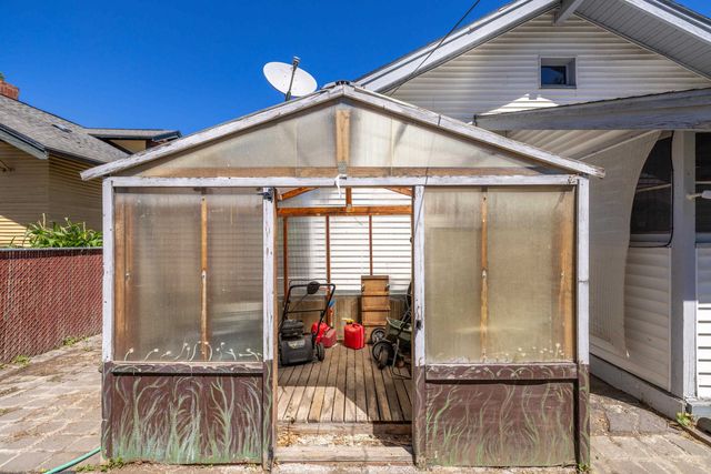 621 W MANSFIELD Ave, Spokane, WA 99205