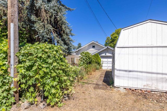 621 W MANSFIELD Ave, Spokane, WA 99205