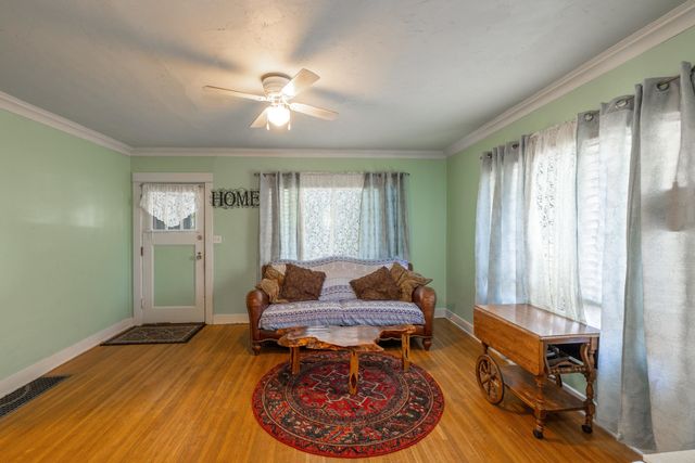 621 W MANSFIELD Ave, Spokane, WA 99205