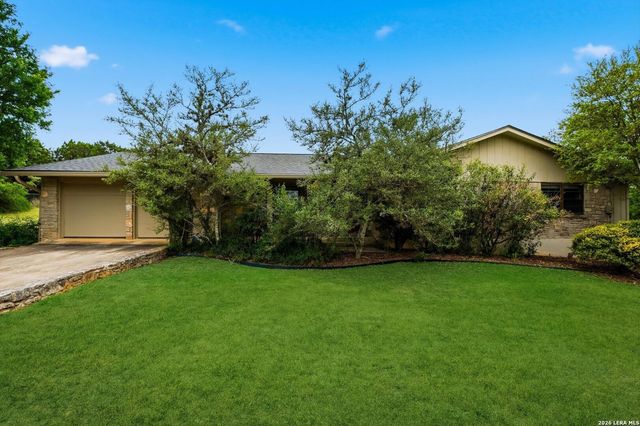 414 Schryver St, Boerne, TX 78006