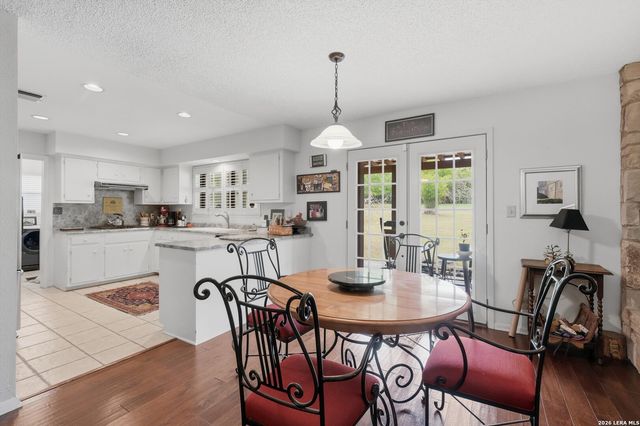 414 Schryver St, Boerne, TX 78006