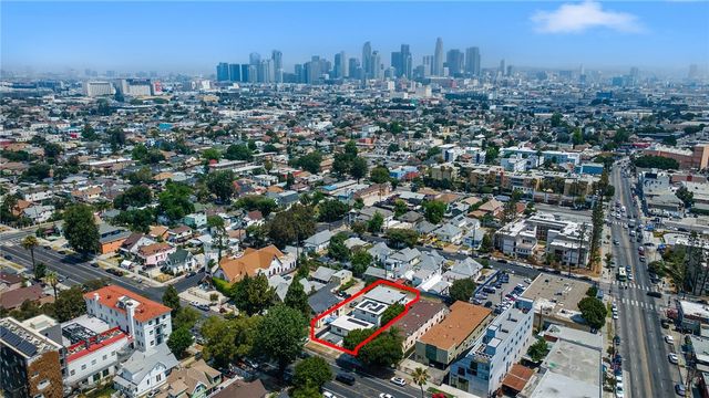 1023 E 28th, Los Angeles, CA 90011