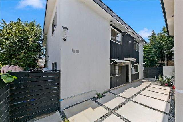 1023 E 28th, Los Angeles, CA 90011