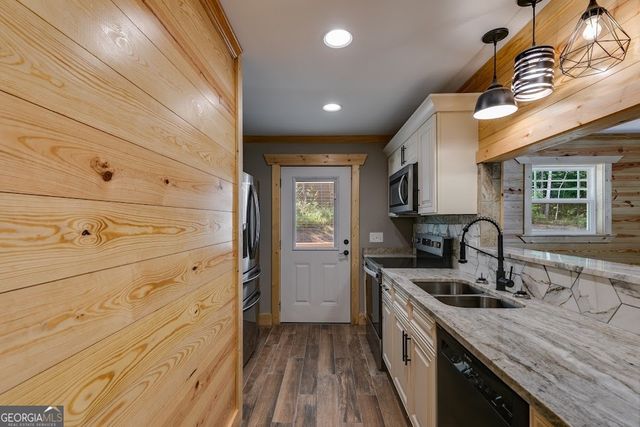 103 Tiffany Drive, Franklin, GA 30217