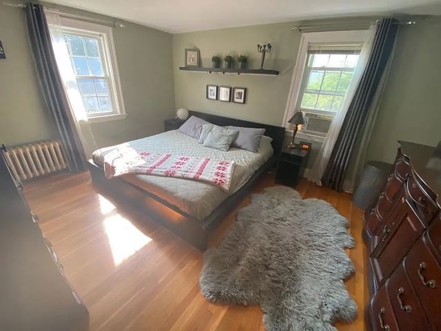 67 Bow Rd 67, Newton, MA 02459