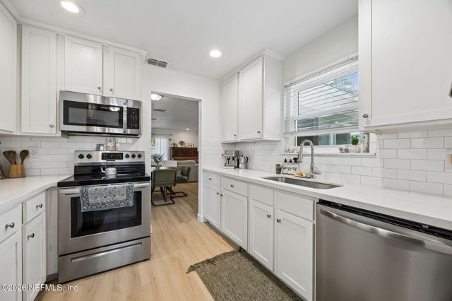 455 IREX Road, Atlantic Beach, FL 32233