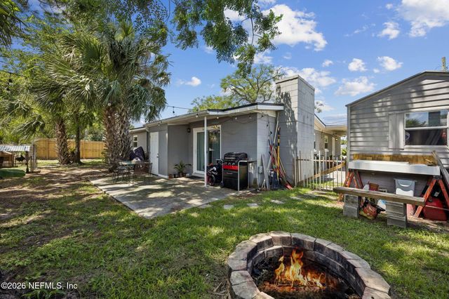 455 IREX Road, Atlantic Beach, FL 32233