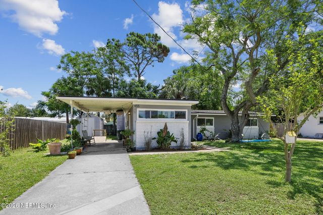 455 IREX Road, Atlantic Beach, FL 32233