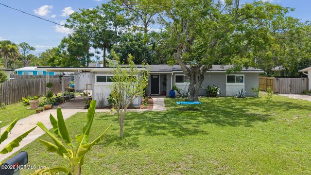 455 IREX Road, Atlantic Beach, FL 32233
