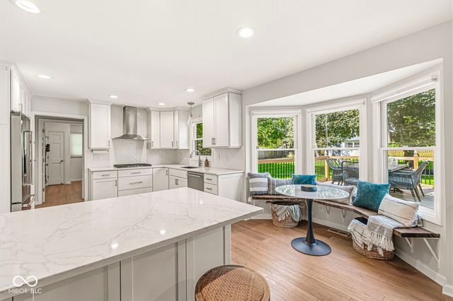 14910 Amkey Court, Carmel, IN 46032