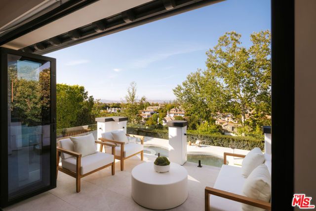 25471 Prado De Oro, Calabasas, CA 91302
