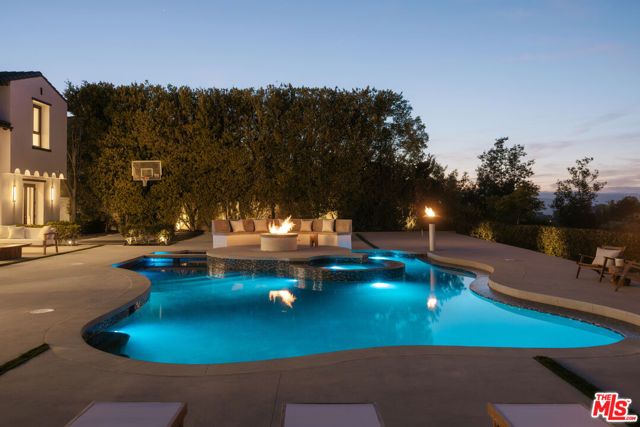 25471 Prado De Oro, Calabasas, CA 91302